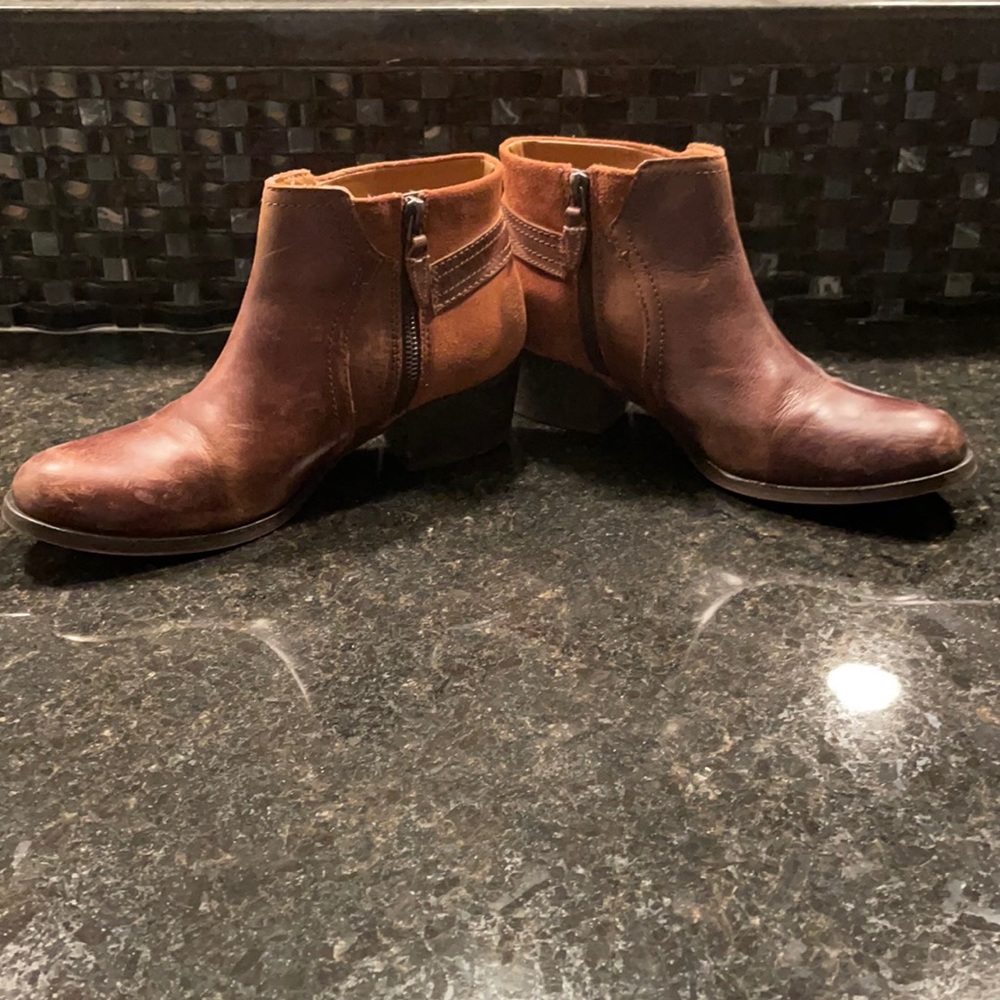 Clark’s Ankle Bootie